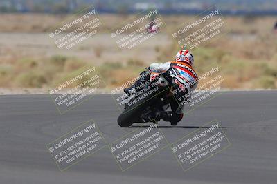 media/Sep-11-2022-SoCal Trackdays (Sun) [[81b7e951af]]/Turn 5 (1110am)/